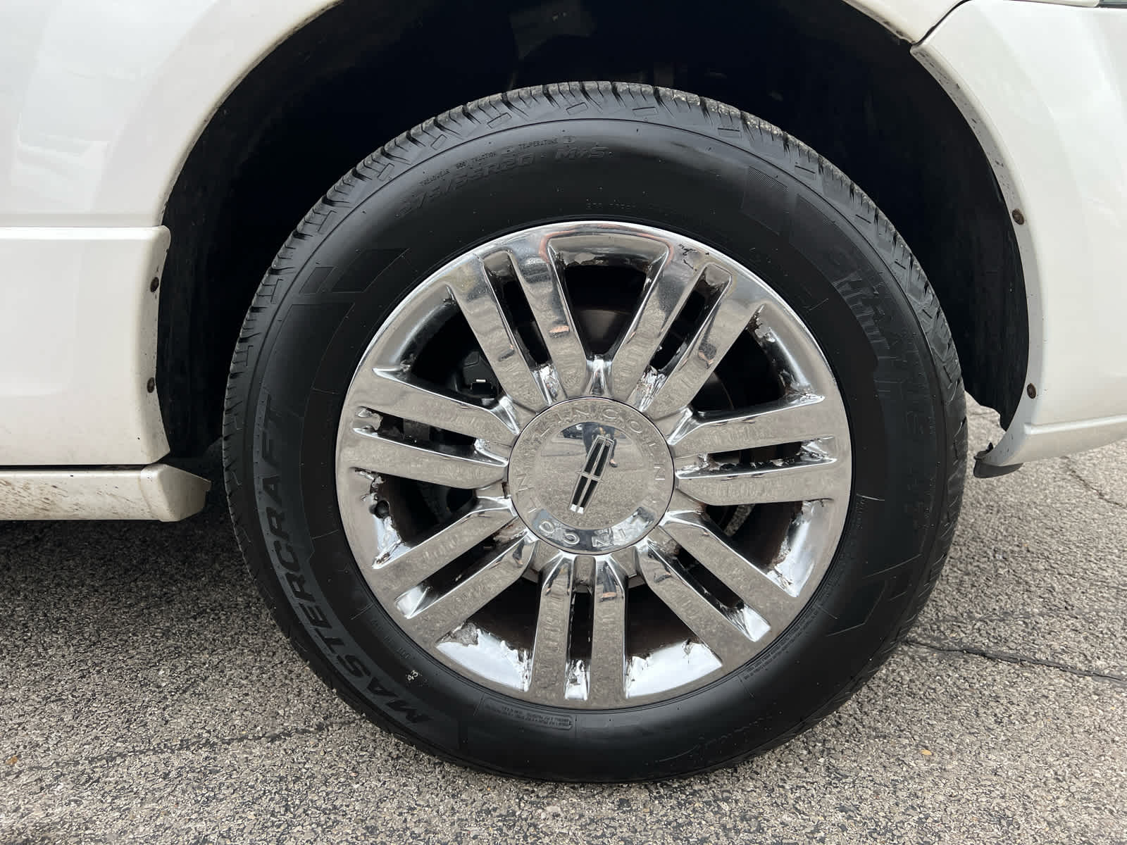 2010 Lincoln Navigator Base