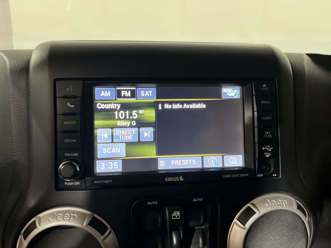 2015 Jeep Wrangler Unlimited Sahara