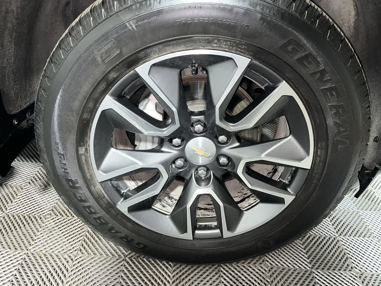 2023 Chevrolet Silverado 1500 LT (2FL)