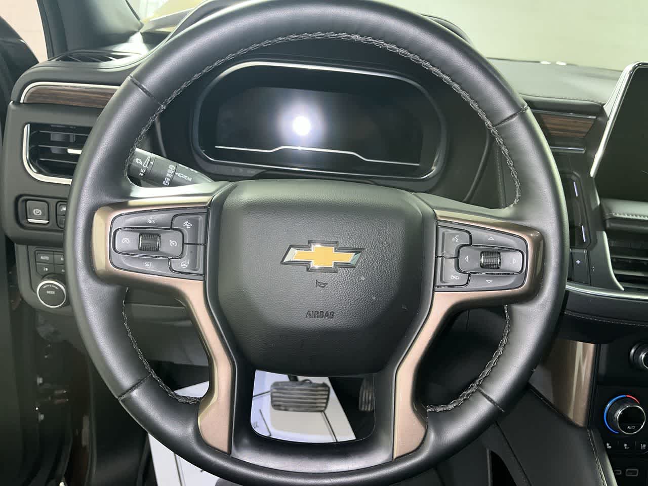 2023 Chevrolet Suburban High Country