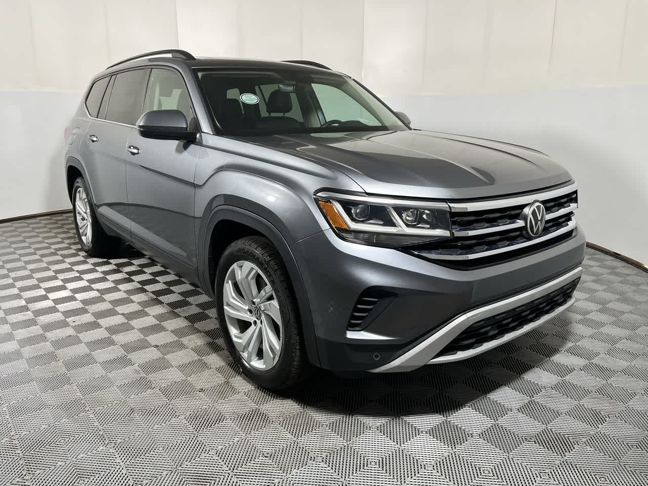 2021 Volkswagen Atlas 2.0T SE w/Technology