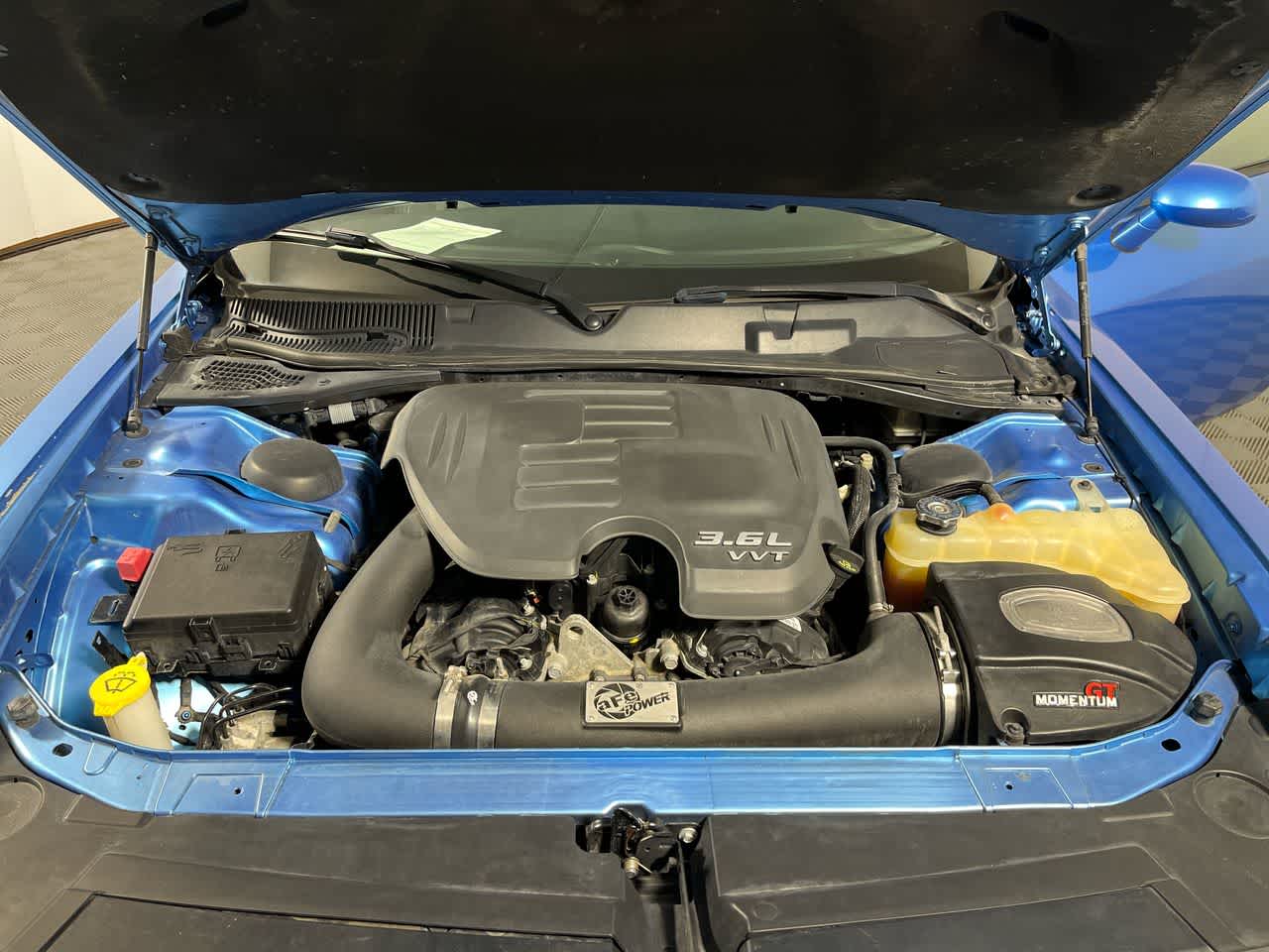 2016 Dodge Challenger SXT Plus