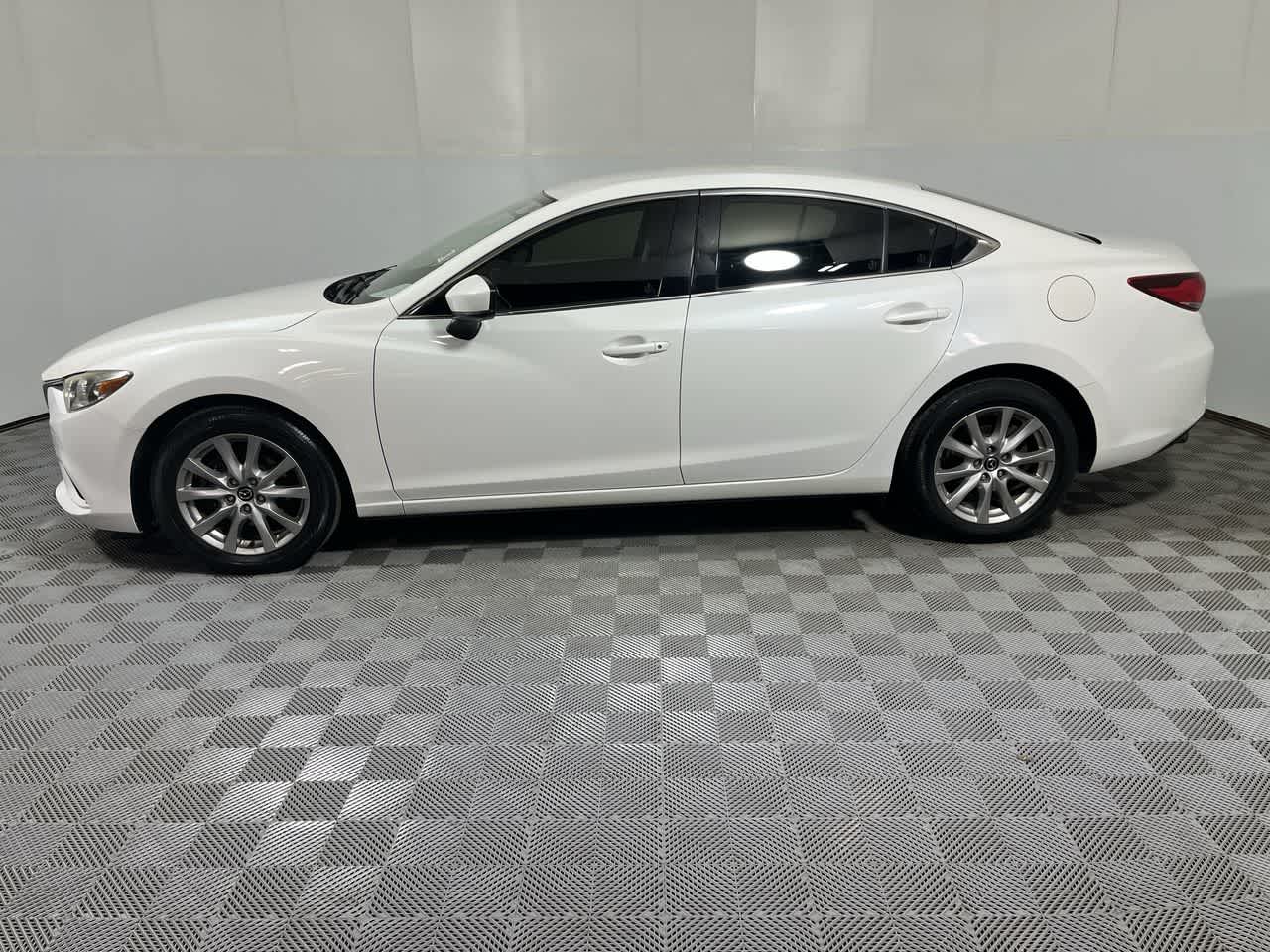 2017 Mazda Mazda6 Sport