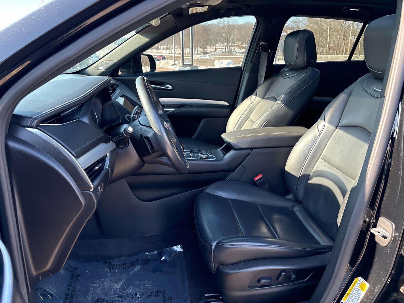 2020 Cadillac XT4 Premium Luxury