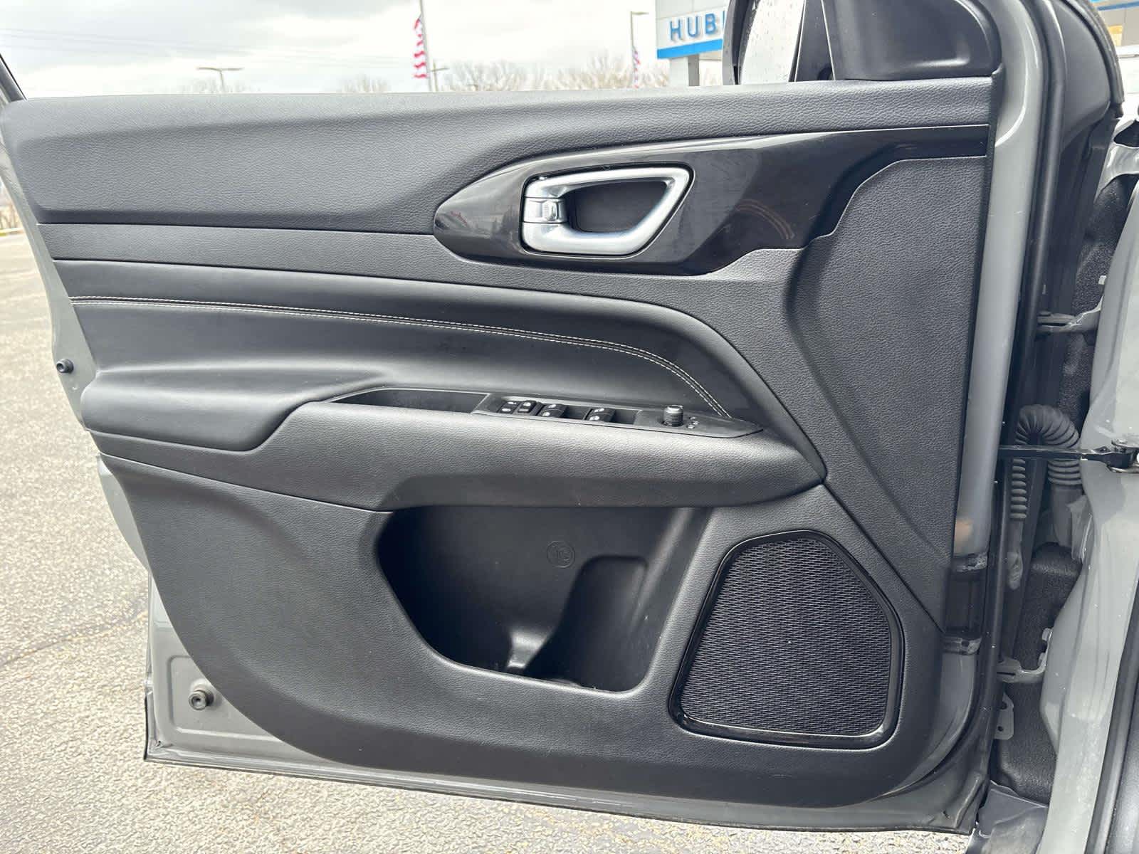 2023 Jeep Compass Altitude