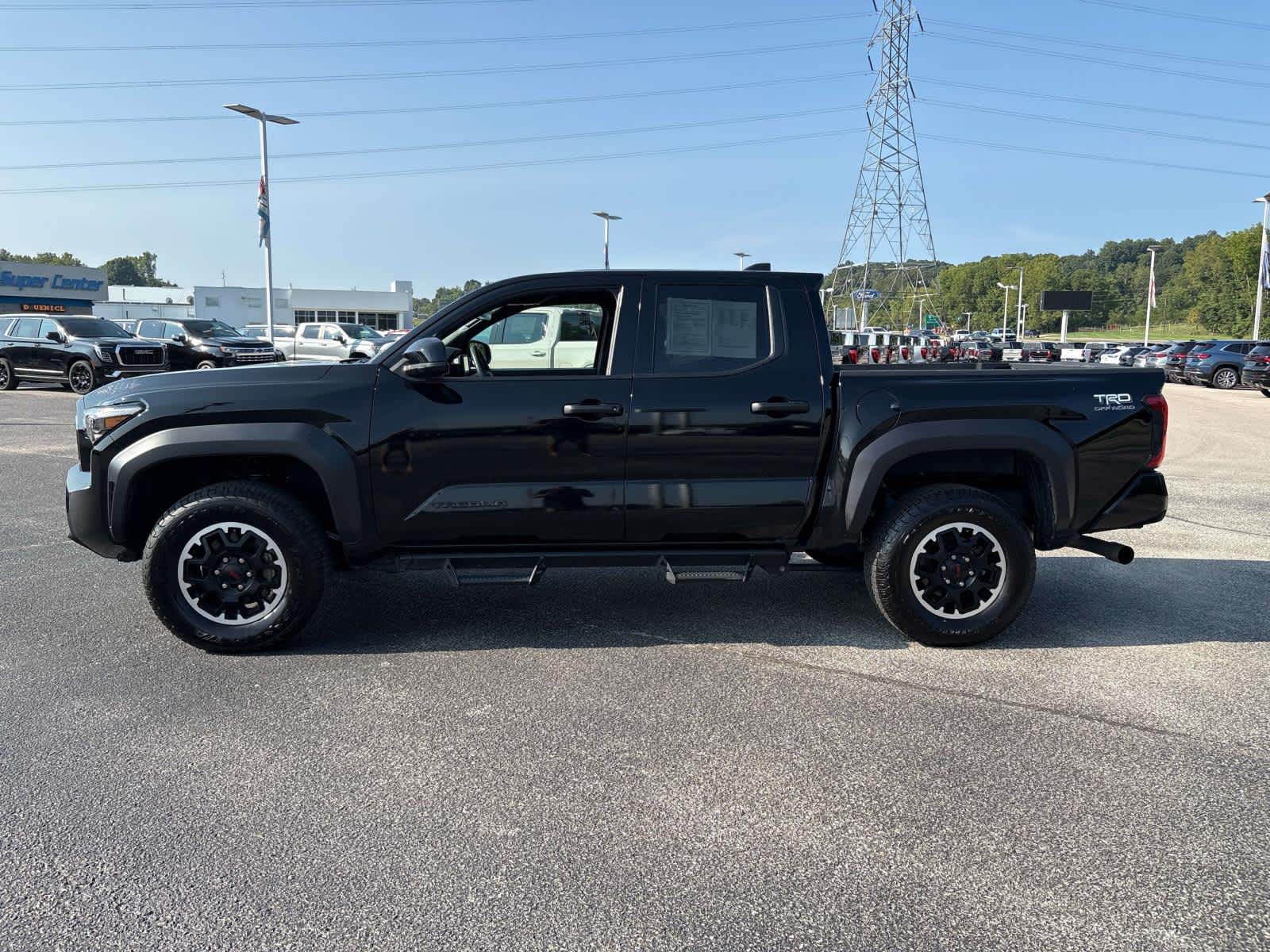 2025 Toyota Tacoma 4WD SR