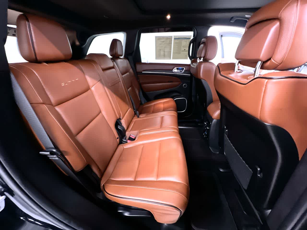 2019 Jeep Grand Cherokee Summit