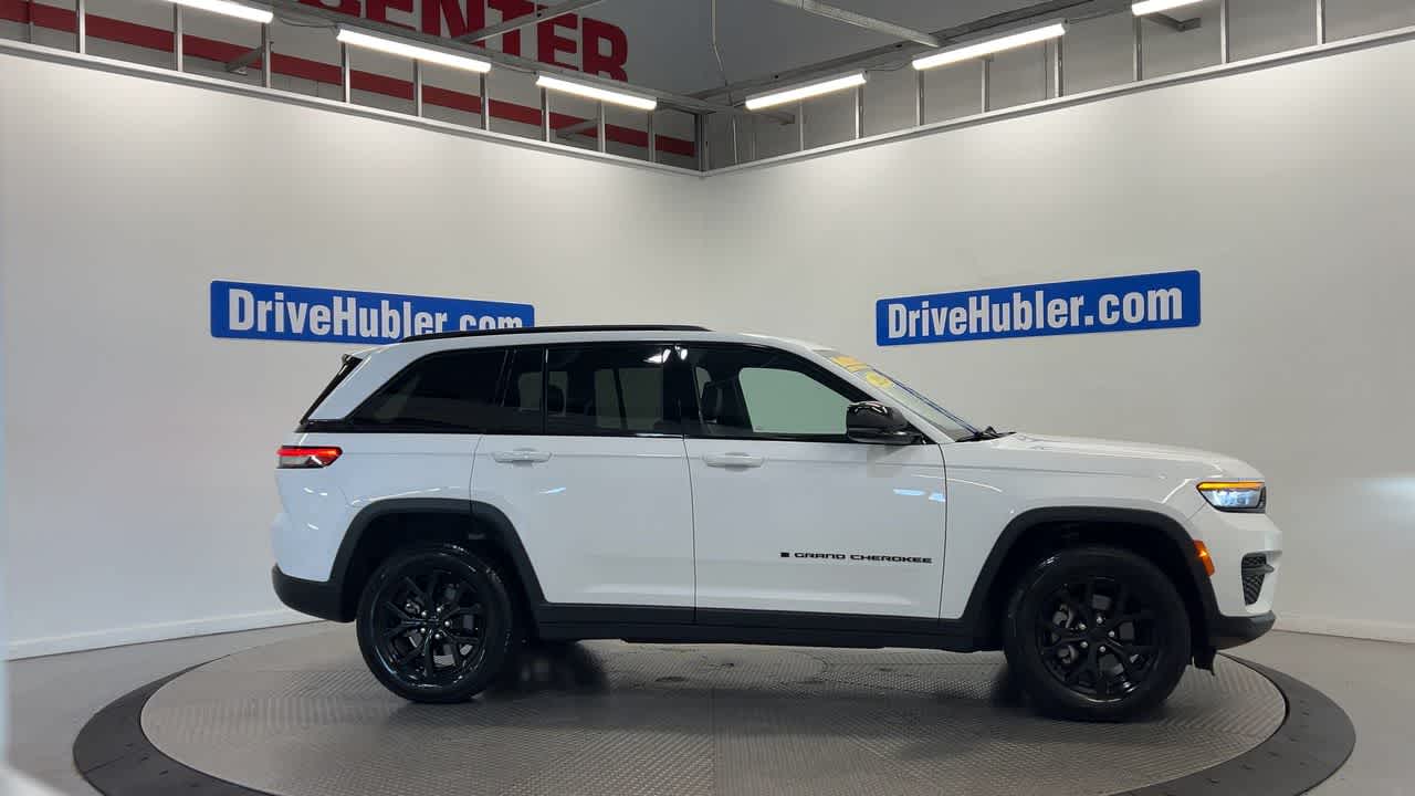 2024 Jeep Grand Cherokee Altitude