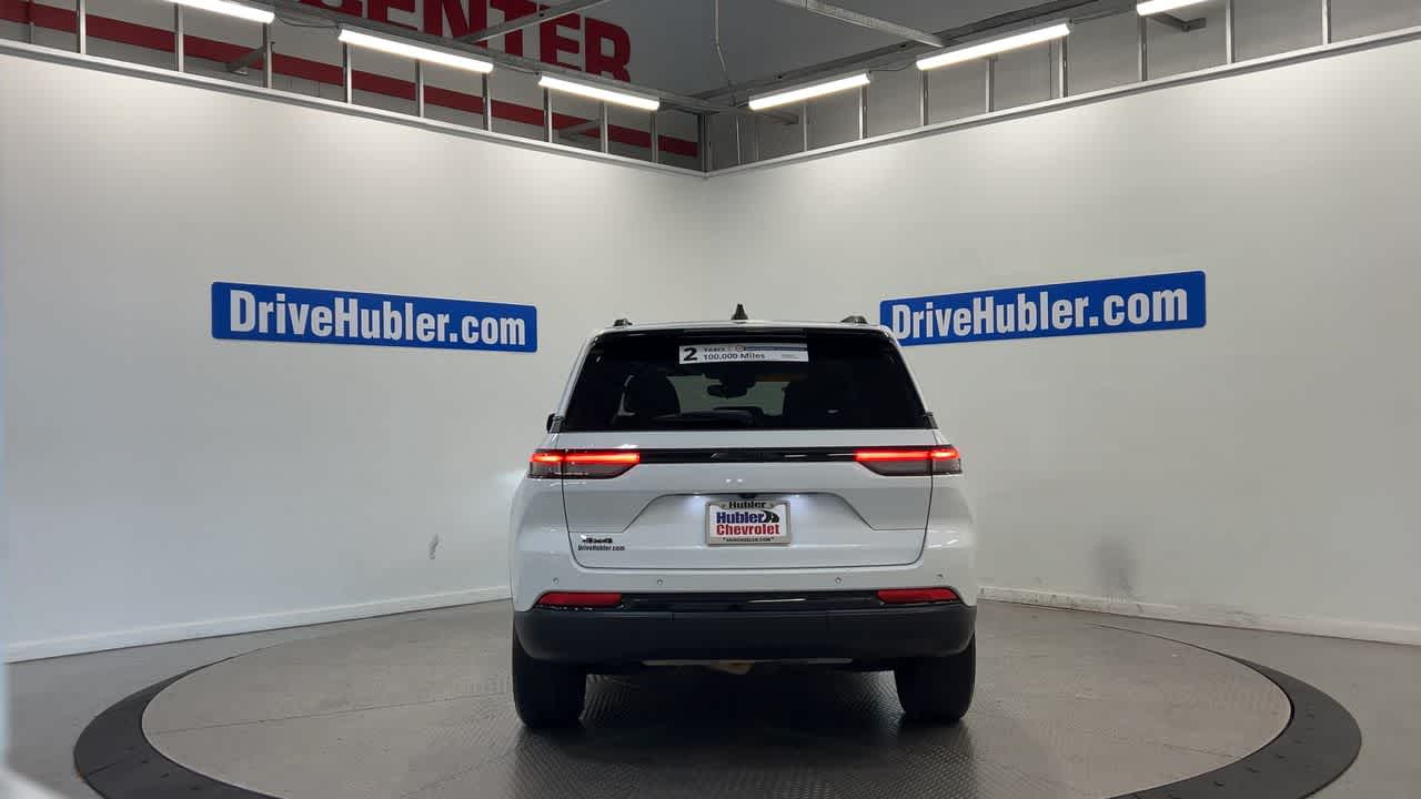2024 Jeep Grand Cherokee Altitude