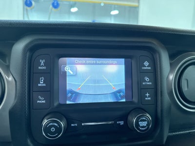 2021 Jeep Gladiator Willys Sport