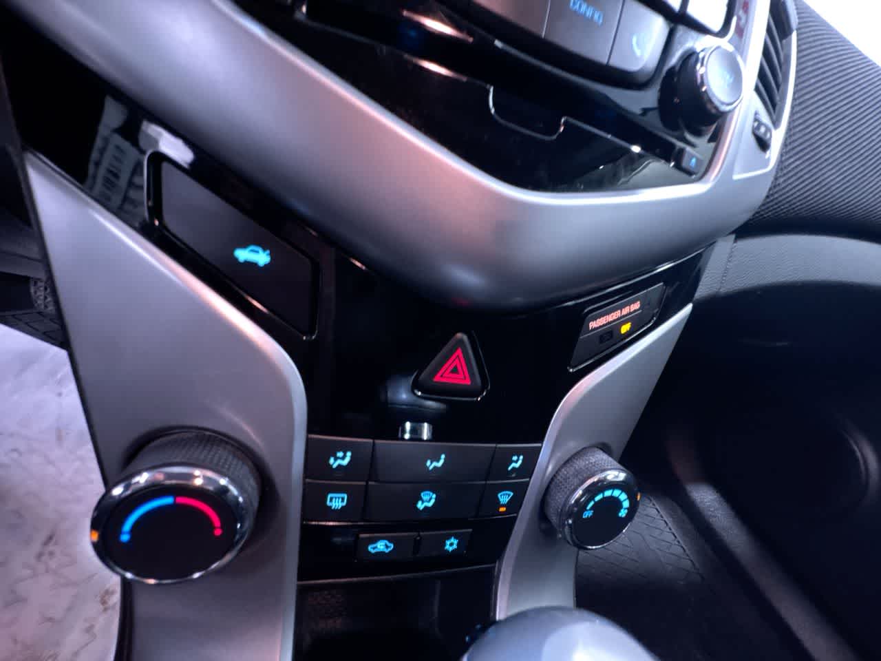 2015 Chevrolet Cruze LT