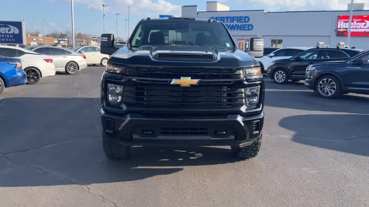 2024 Chevrolet Silverado 2500 HD Custom