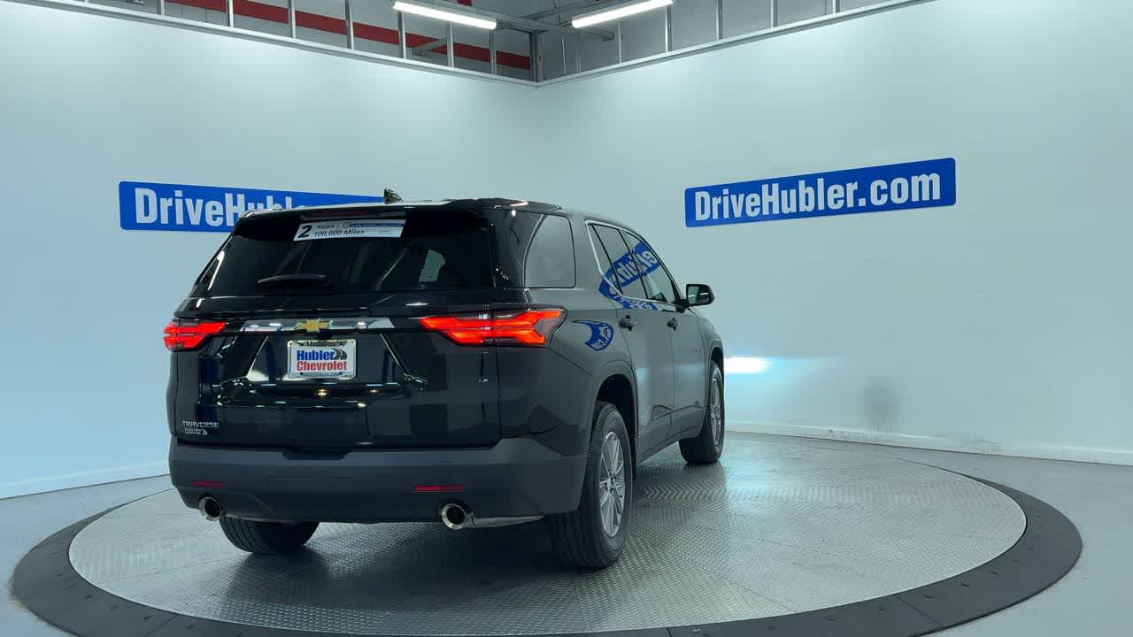 2023 Chevrolet Traverse LS