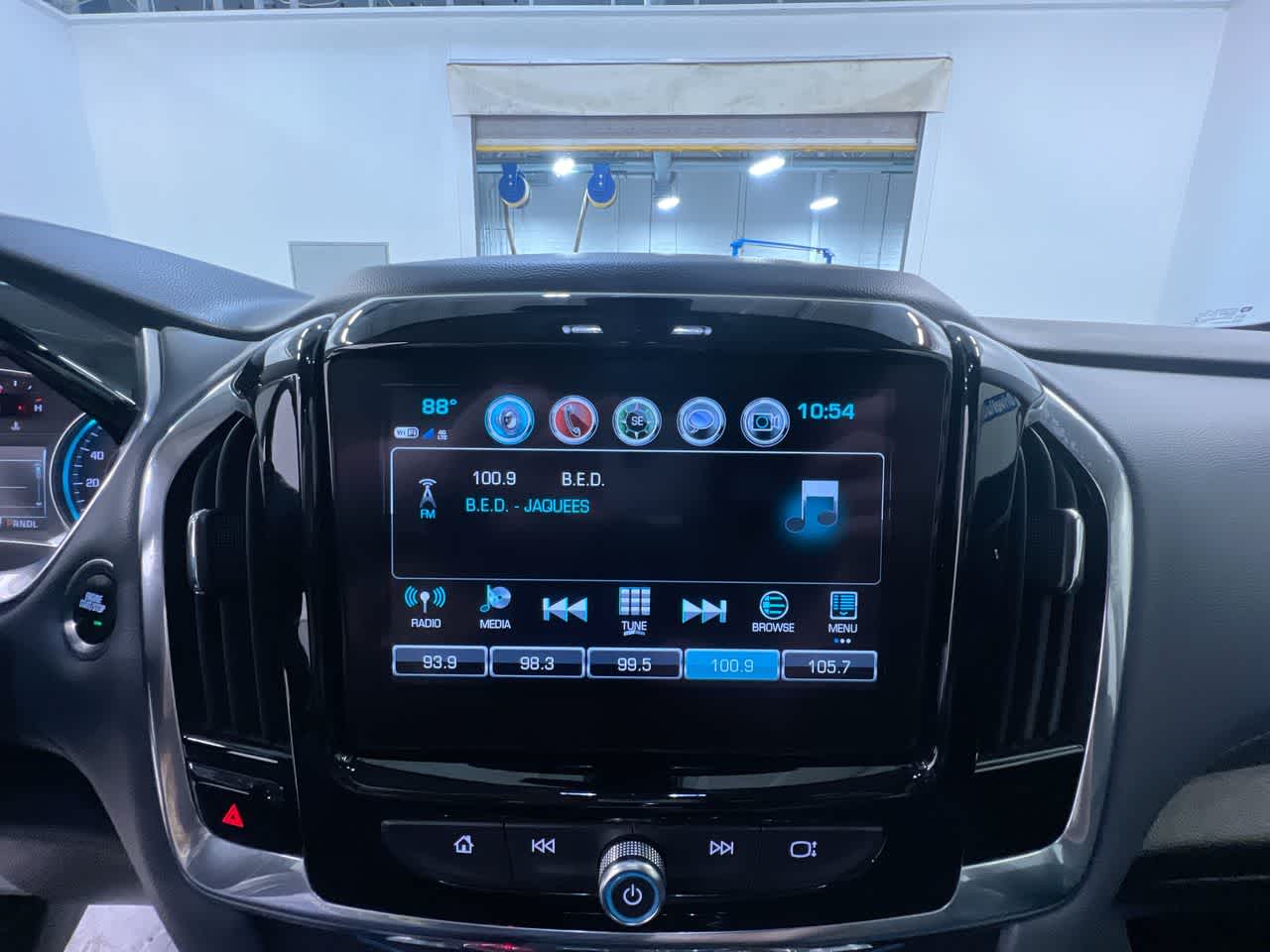 2019 Chevrolet Traverse LT Leather