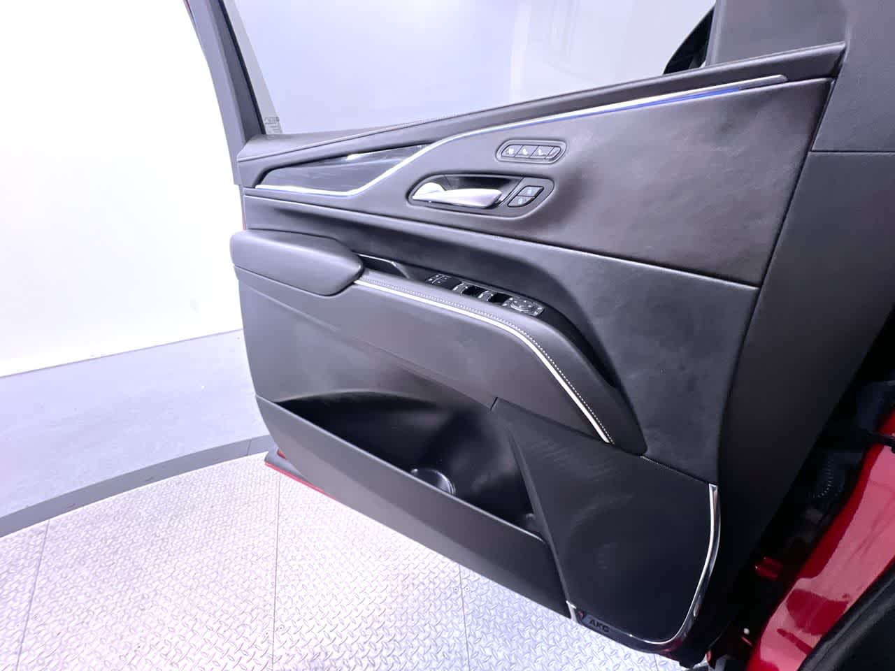 2024 Cadillac Escalade ESV Sport