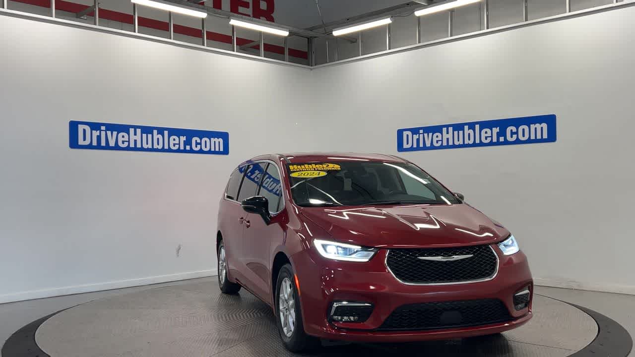 2024 Chrysler Pacifica Touring L