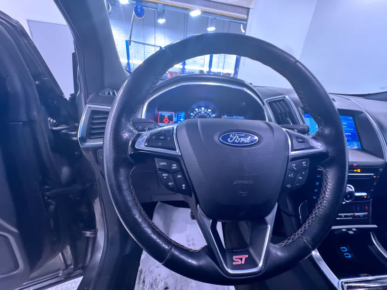 2019 Ford Edge ST
