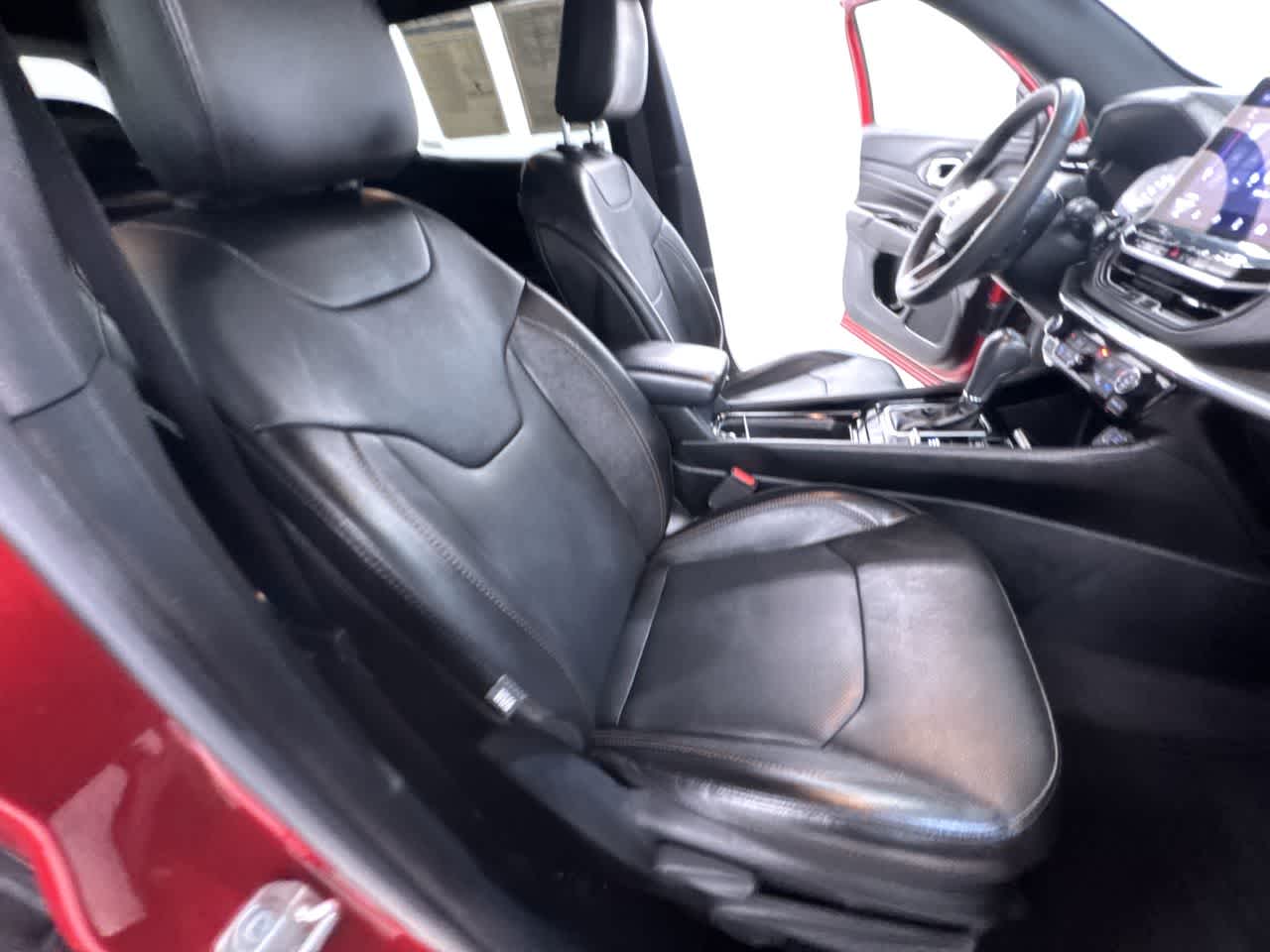 2023 Jeep Compass (RED) Edition