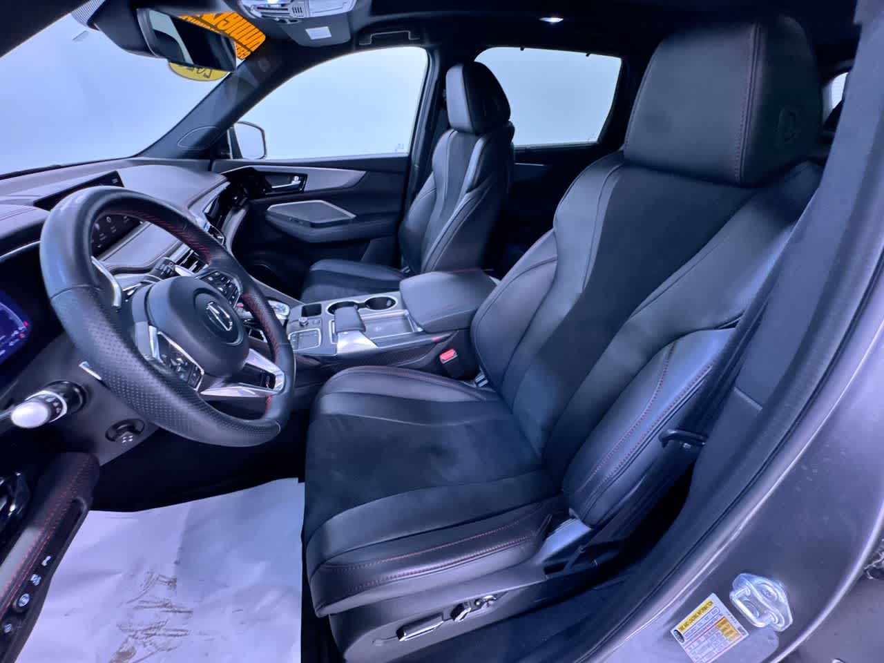 2023 Acura MDX w/A-Spec Package