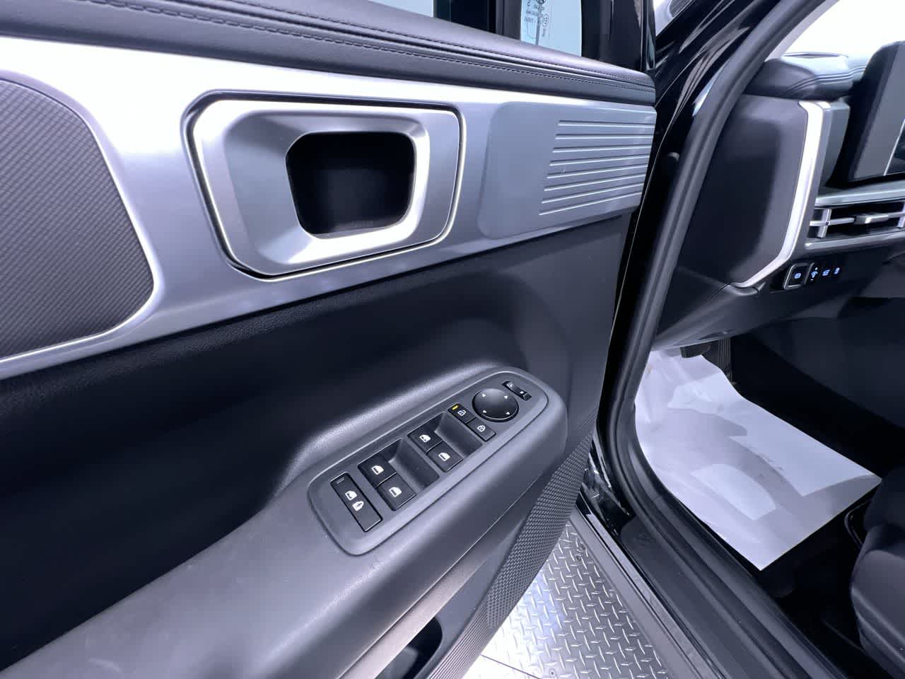 2024 Hyundai Santa Fe SE