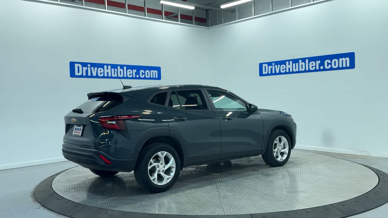 2025 Chevrolet Trax LS