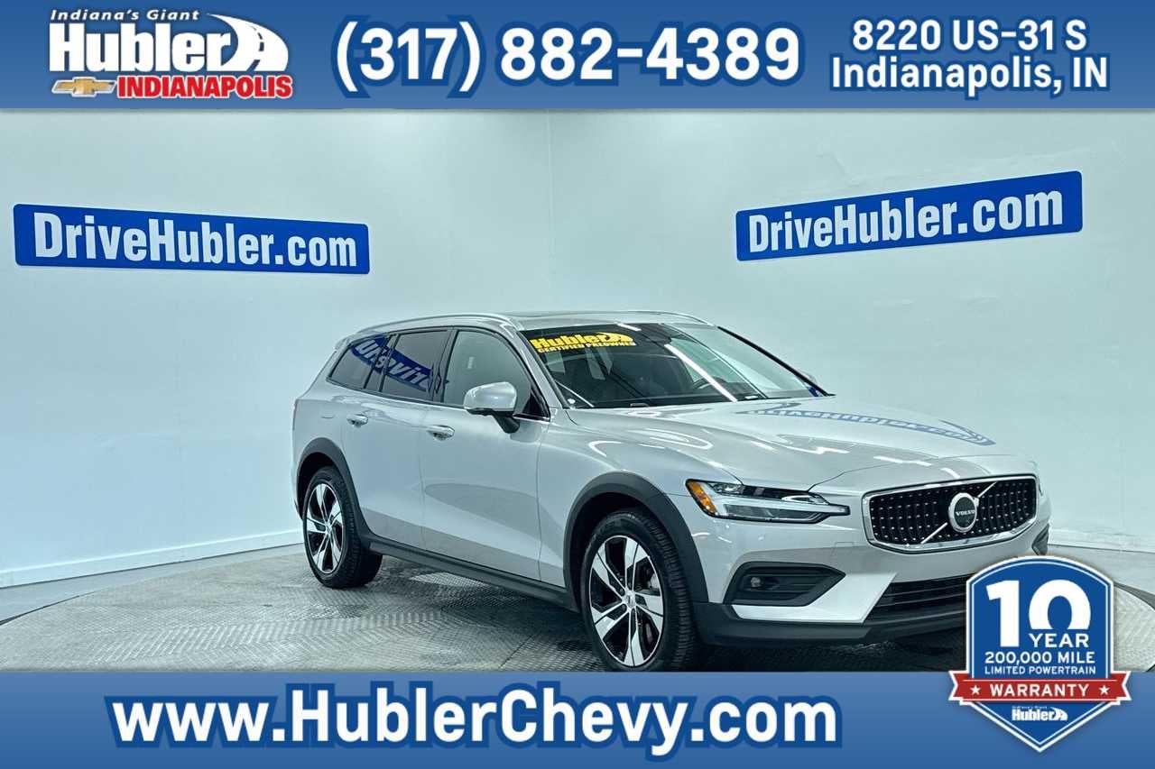 2025 Volvo V60 Cross Country Plus