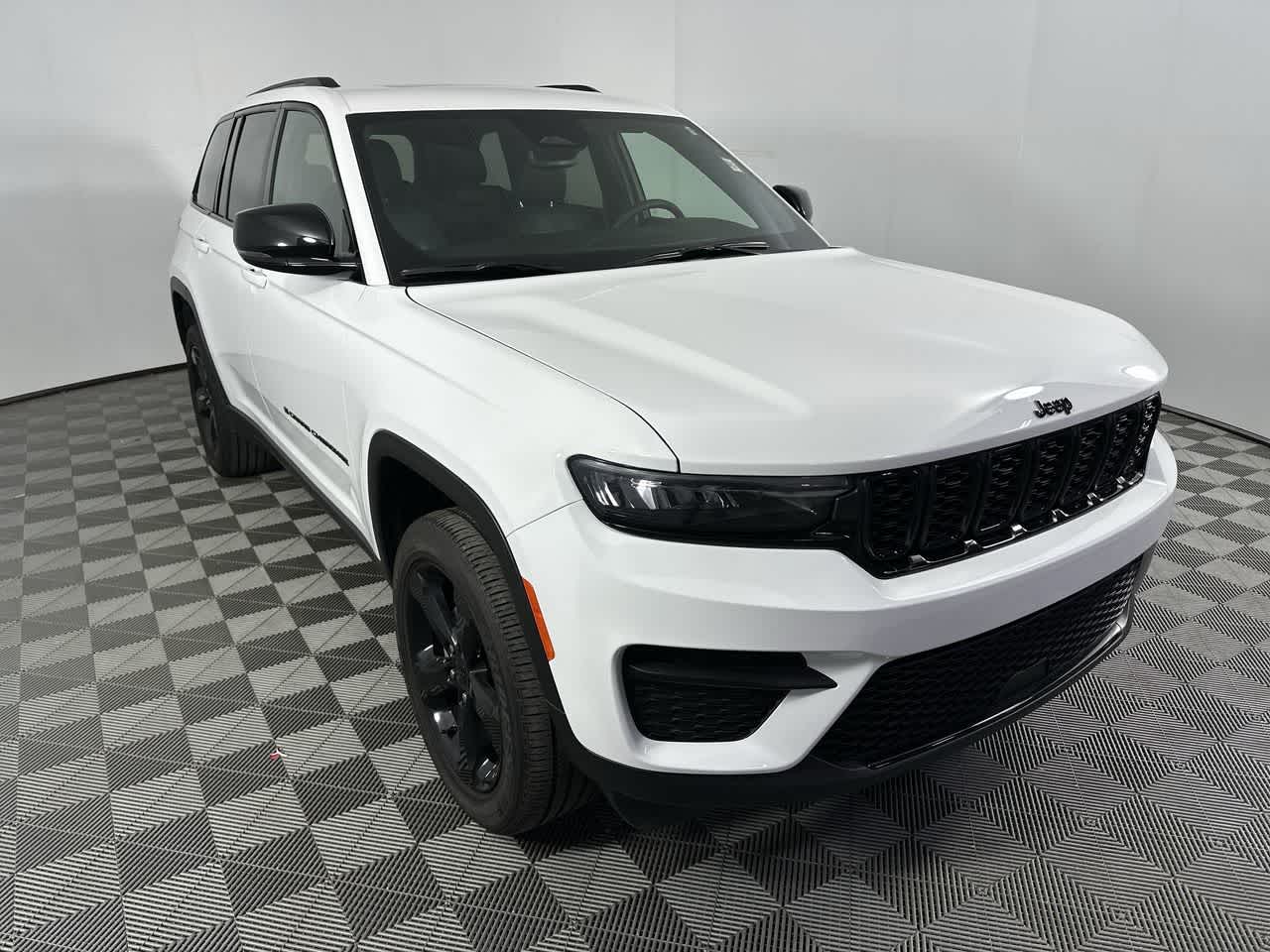 2024 Jeep Grand Cherokee Altitude X