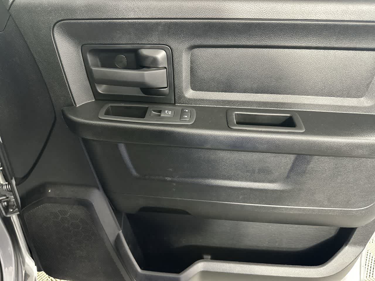 2024 RAM 1500 Classic Tradesman