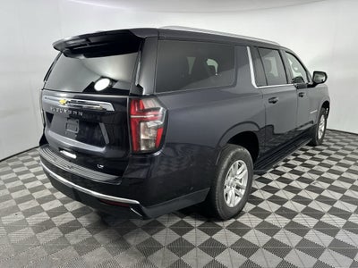 2024 Chevrolet Suburban LT
