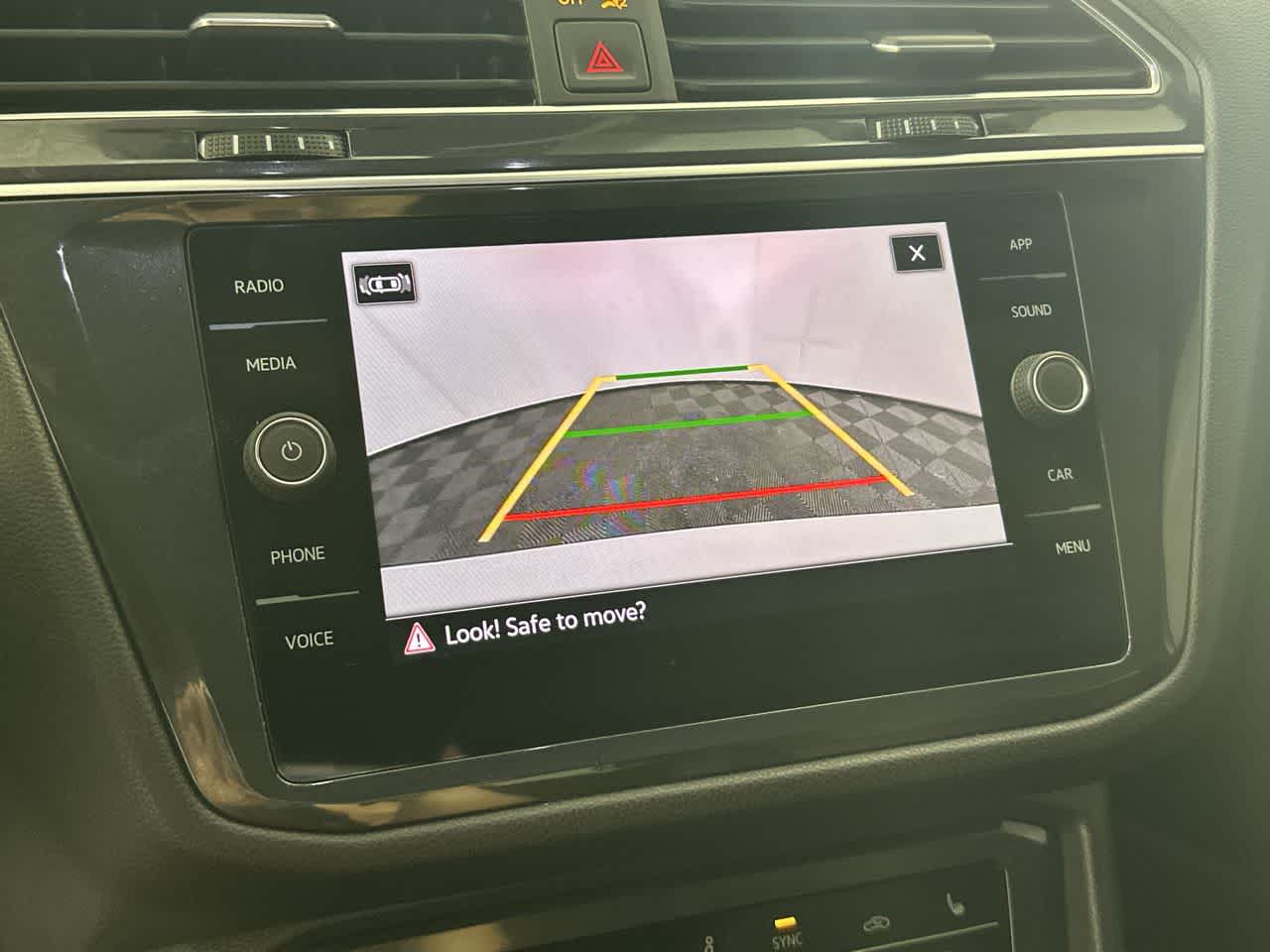 2023 Volkswagen Tiguan SE R-Line Black