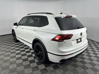 2023 Volkswagen Tiguan SE R-Line Black