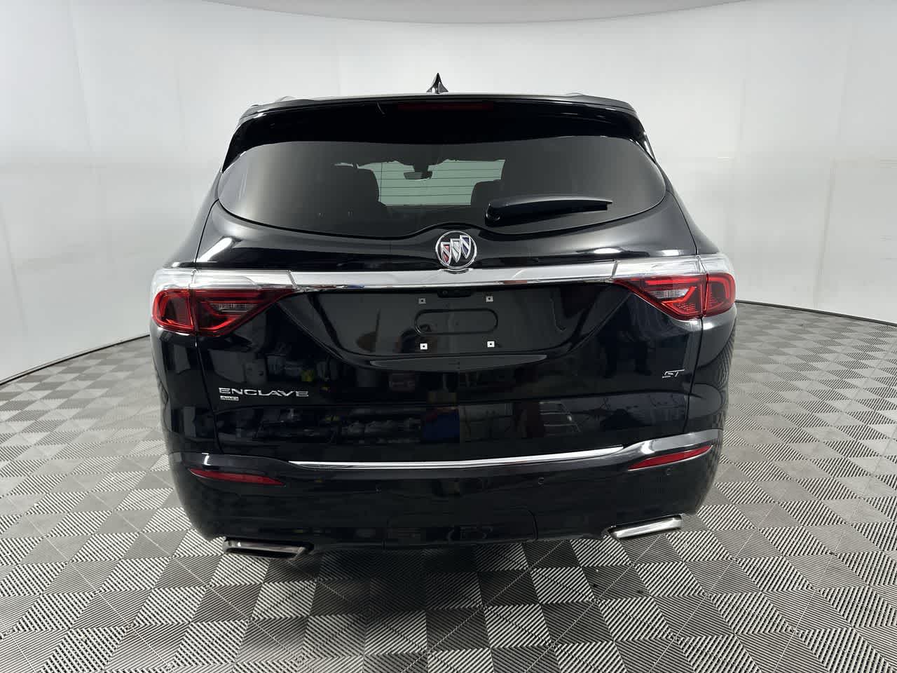 2022 Buick Enclave Essence