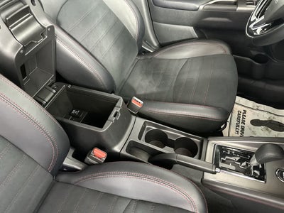 2024 Mitsubishi Outlander Sport S