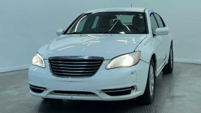 2012 Chrysler 200 Touring