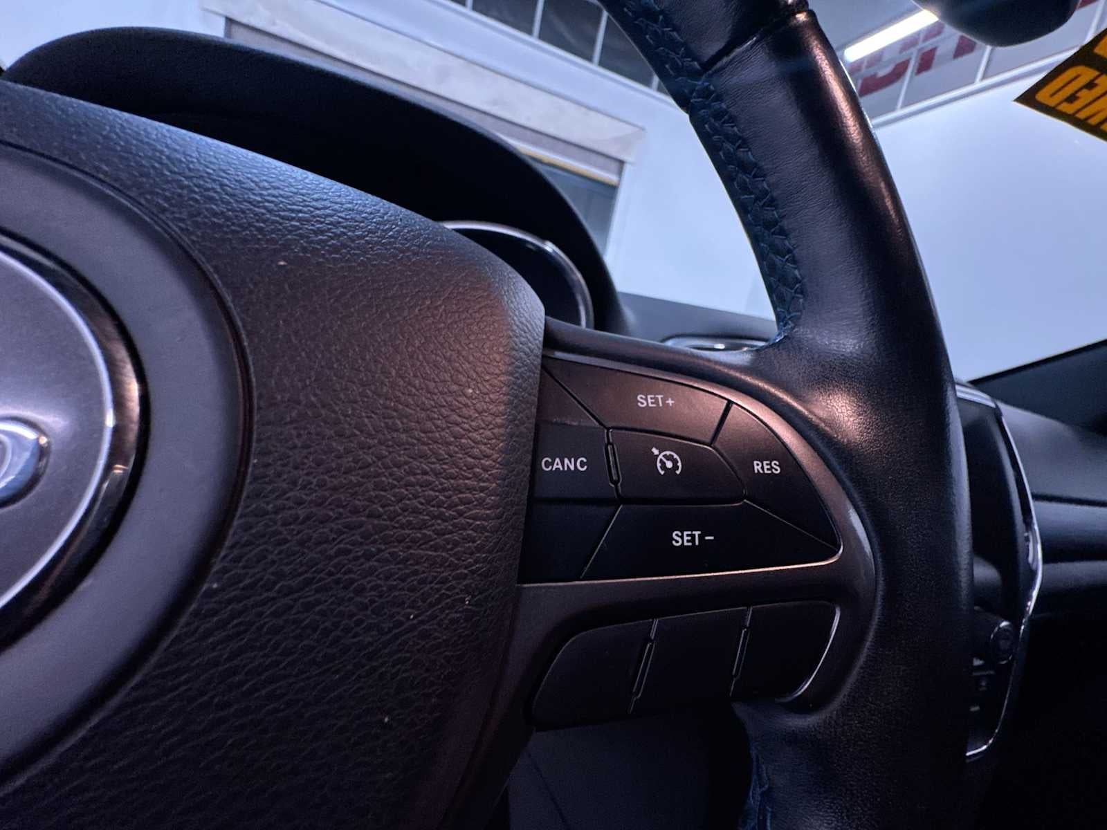 2019 Jeep Grand Cherokee Upland