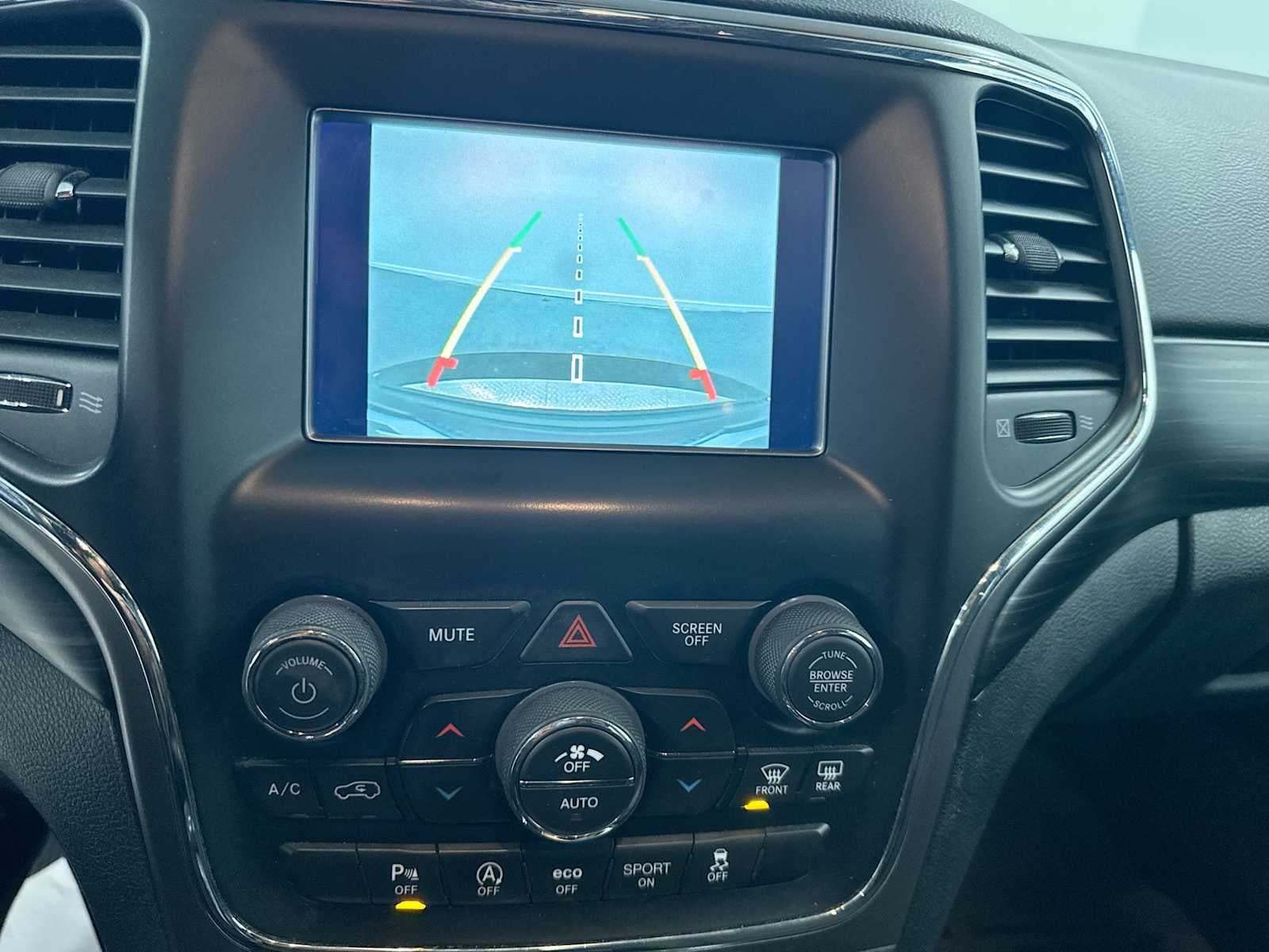 2019 Jeep Grand Cherokee Upland