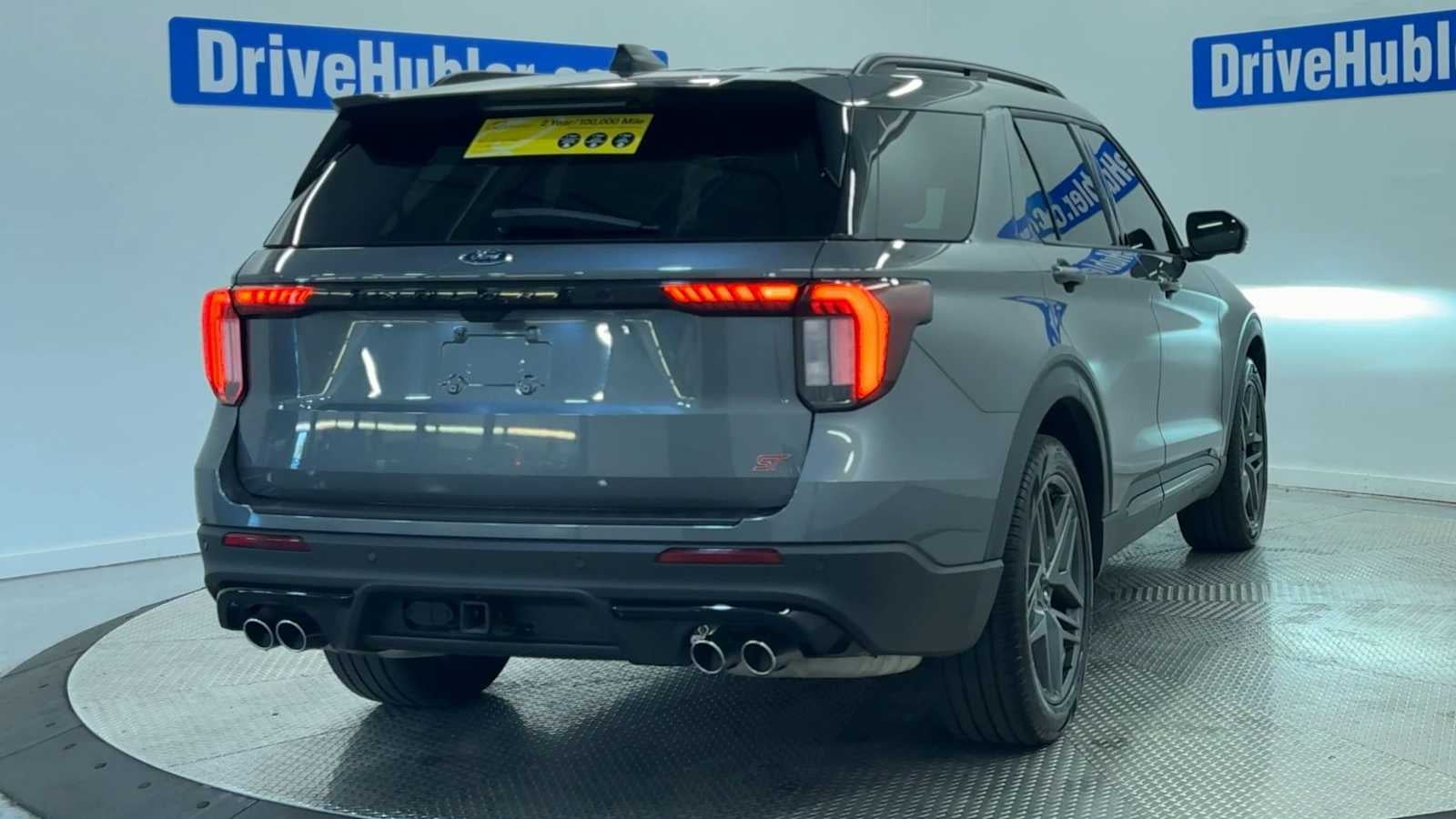 2025 Ford Explorer ST