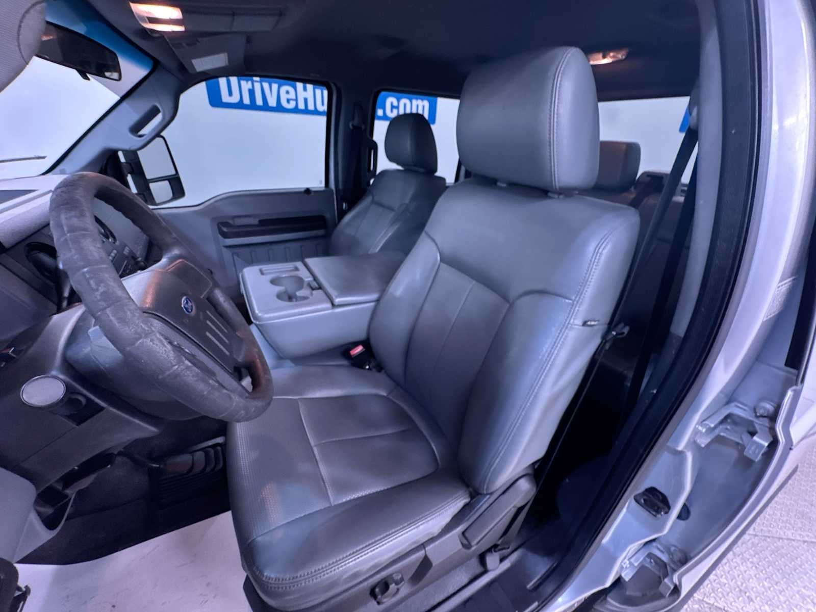 2015 Ford Super Duty F-350 SRW XL