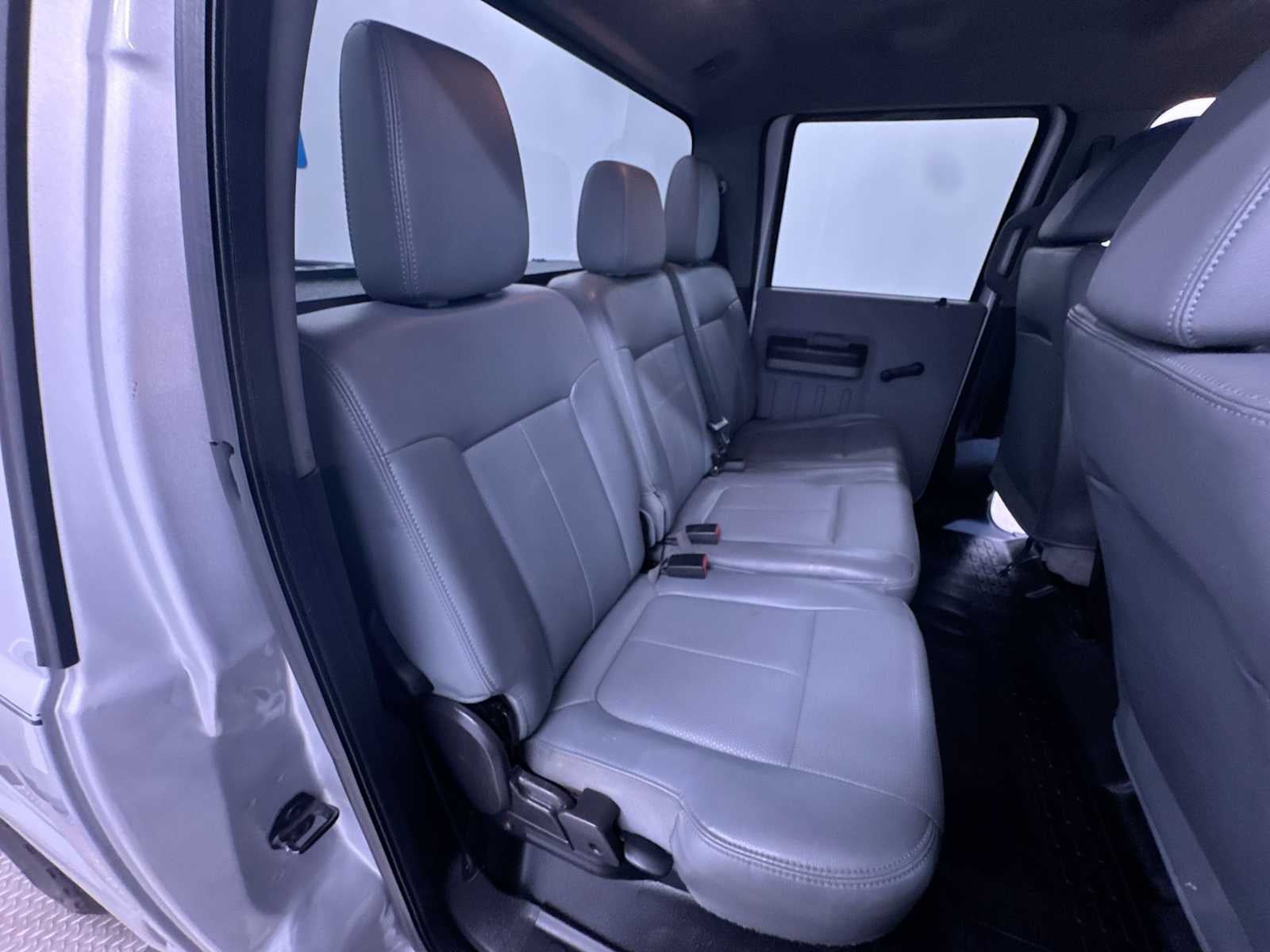 2015 Ford Super Duty F-350 SRW XL