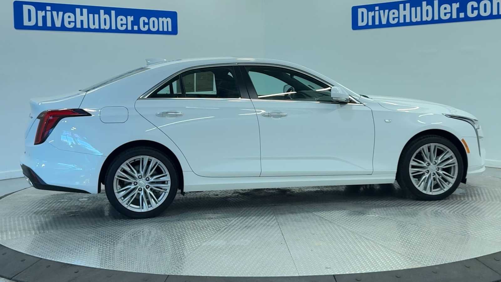 2025 Cadillac CT4 Premium Luxury