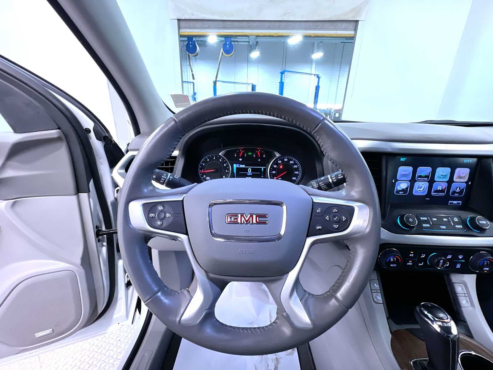 2019 GMC Acadia SLE