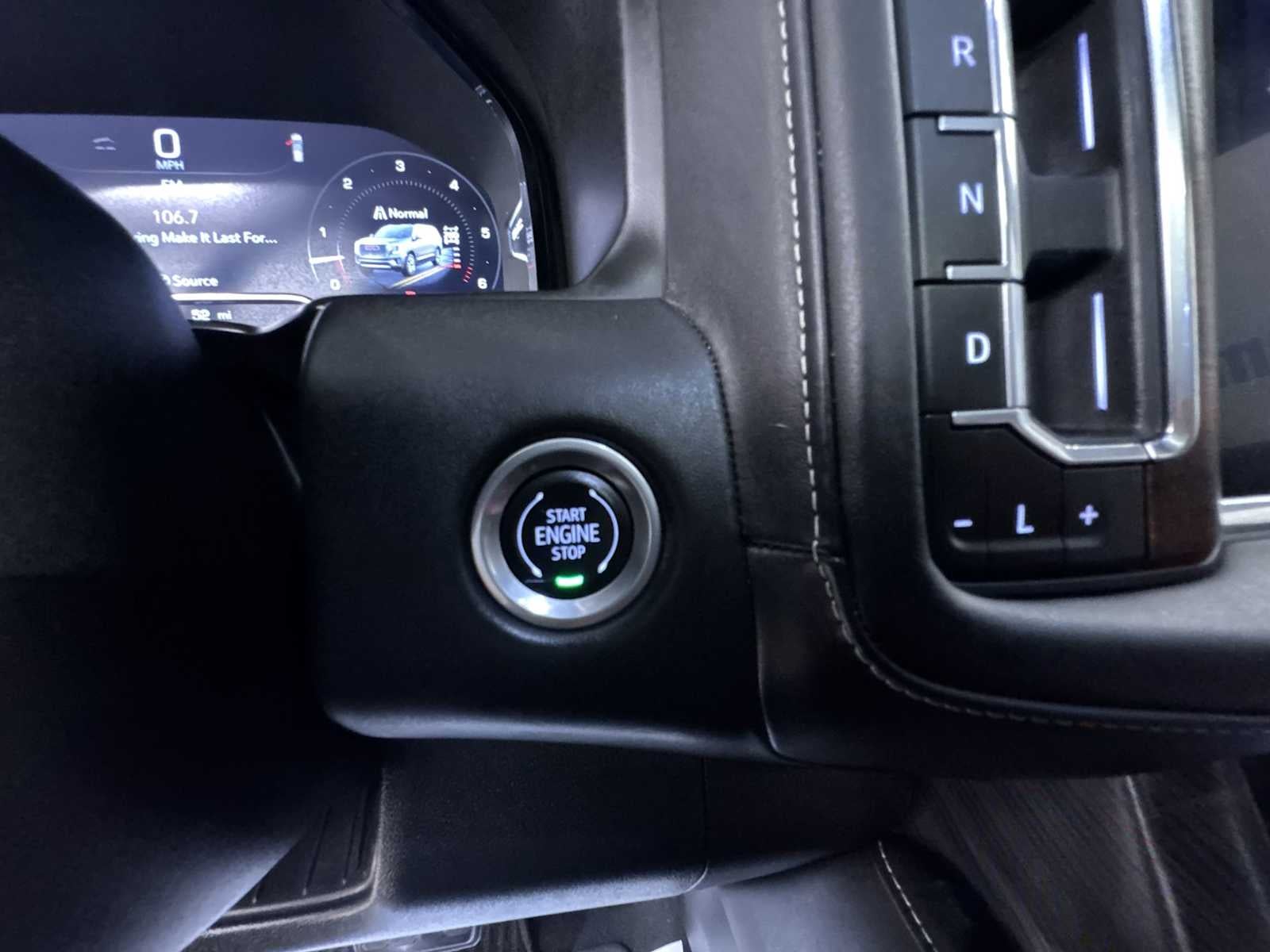 2024 GMC Yukon Denali Ultimate Denali Ultimate