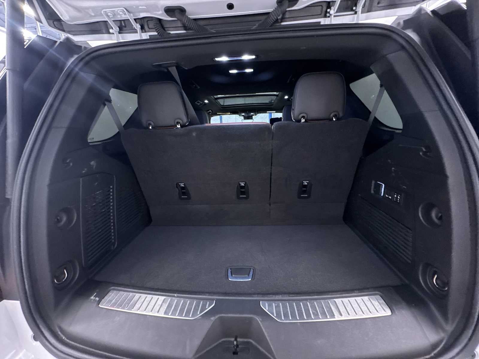 2024 GMC Yukon Denali Ultimate Denali Ultimate