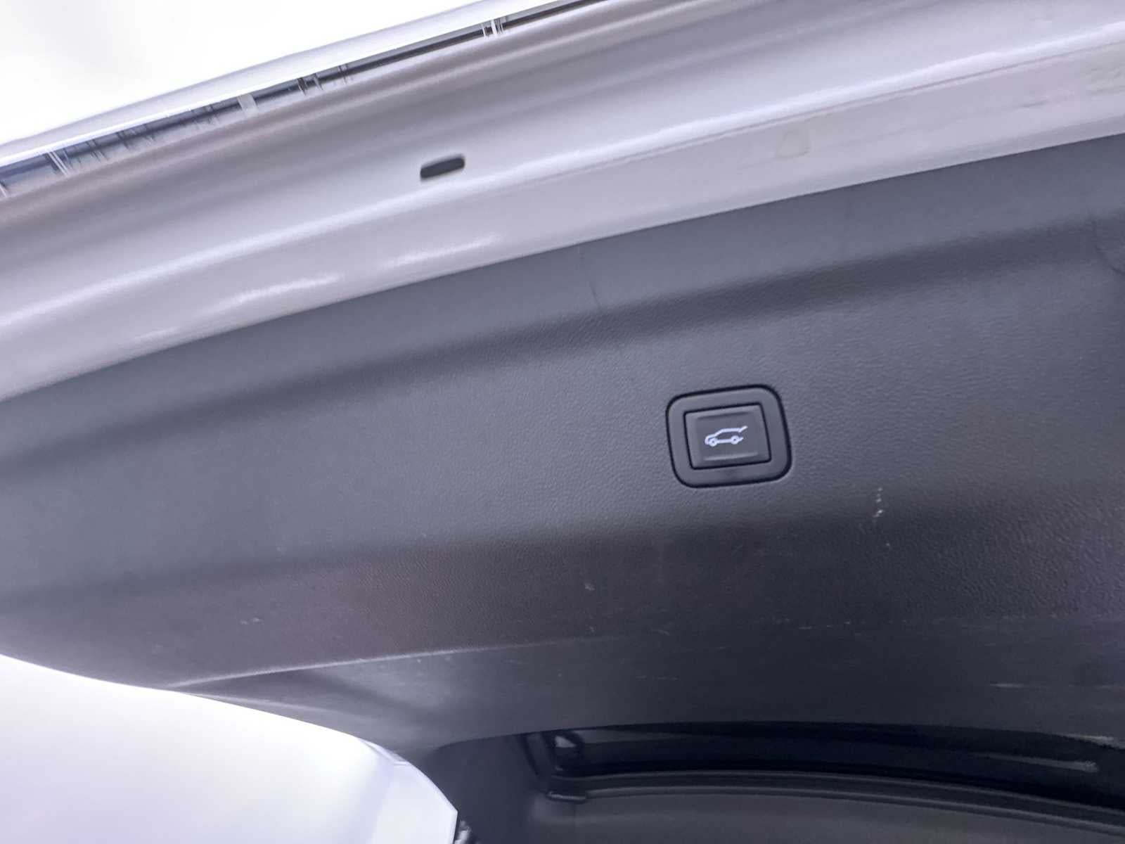 2024 GMC Yukon Denali Ultimate Denali Ultimate