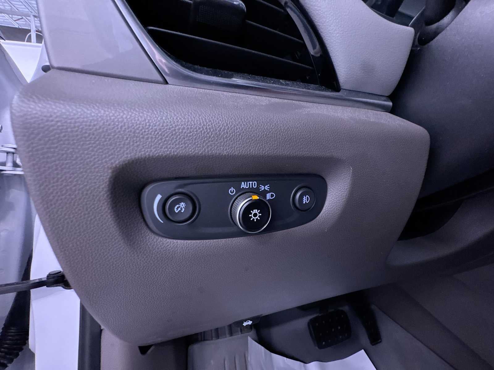 2018 Chevrolet Traverse LT Leather