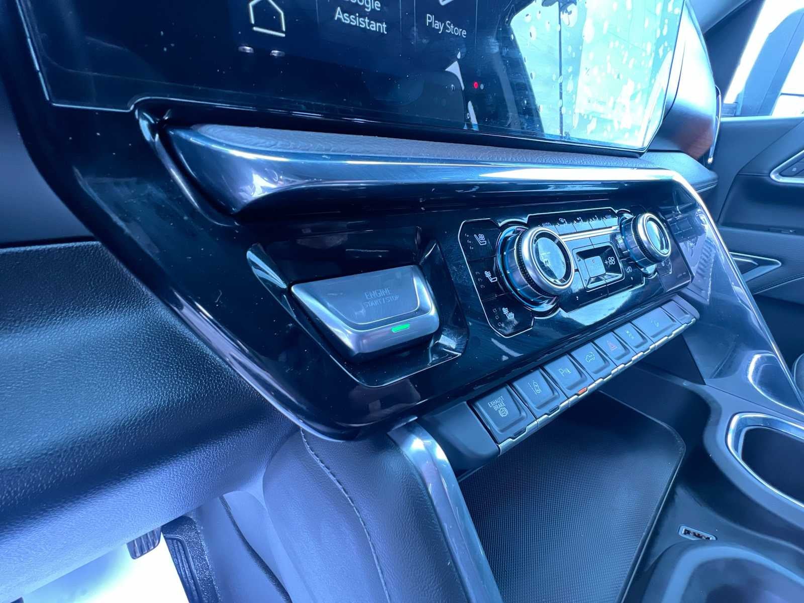 2025 GMC Sierra 3500HD Denali