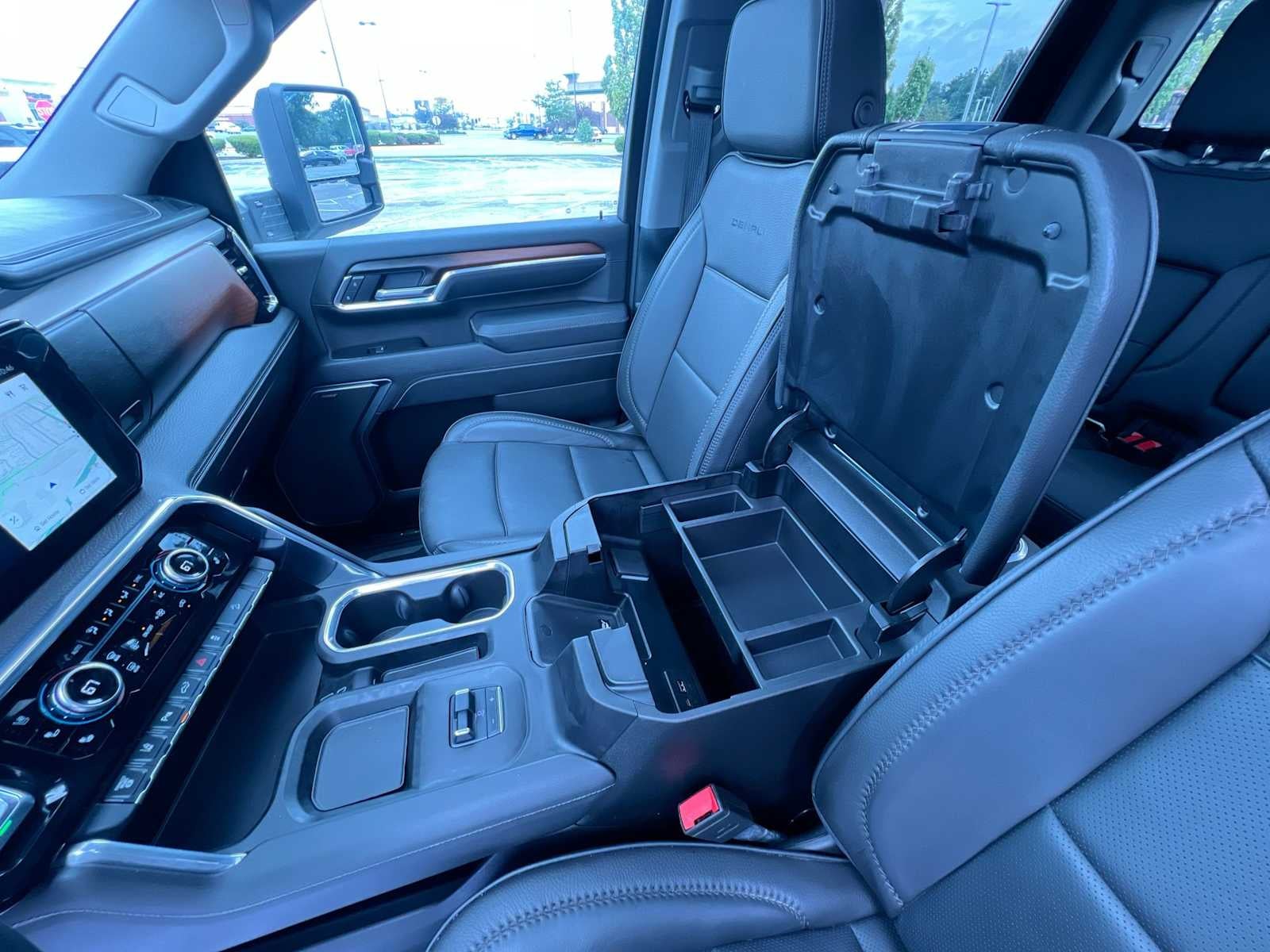 2025 GMC Sierra 3500HD Denali