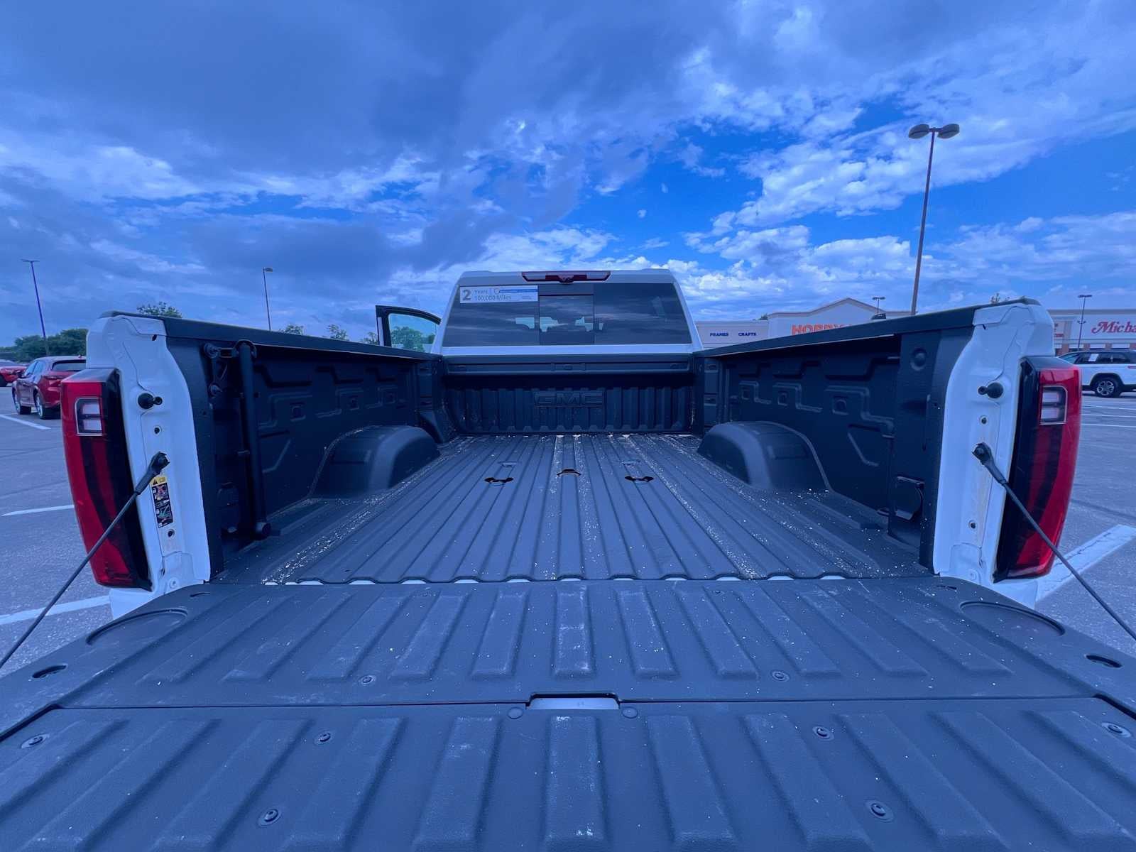 2025 GMC Sierra 3500HD Denali