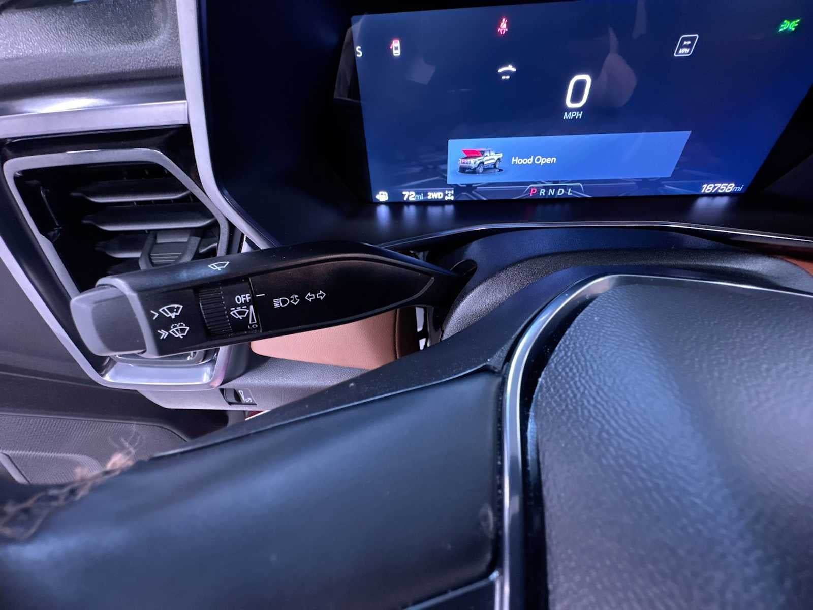 2024 GMC Canyon 4WD AT4