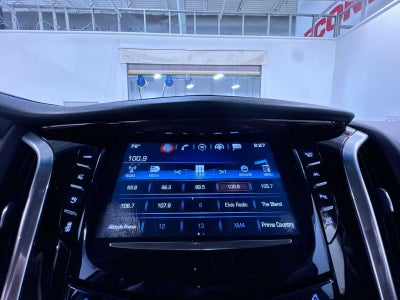 2018 Cadillac Escalade Luxury